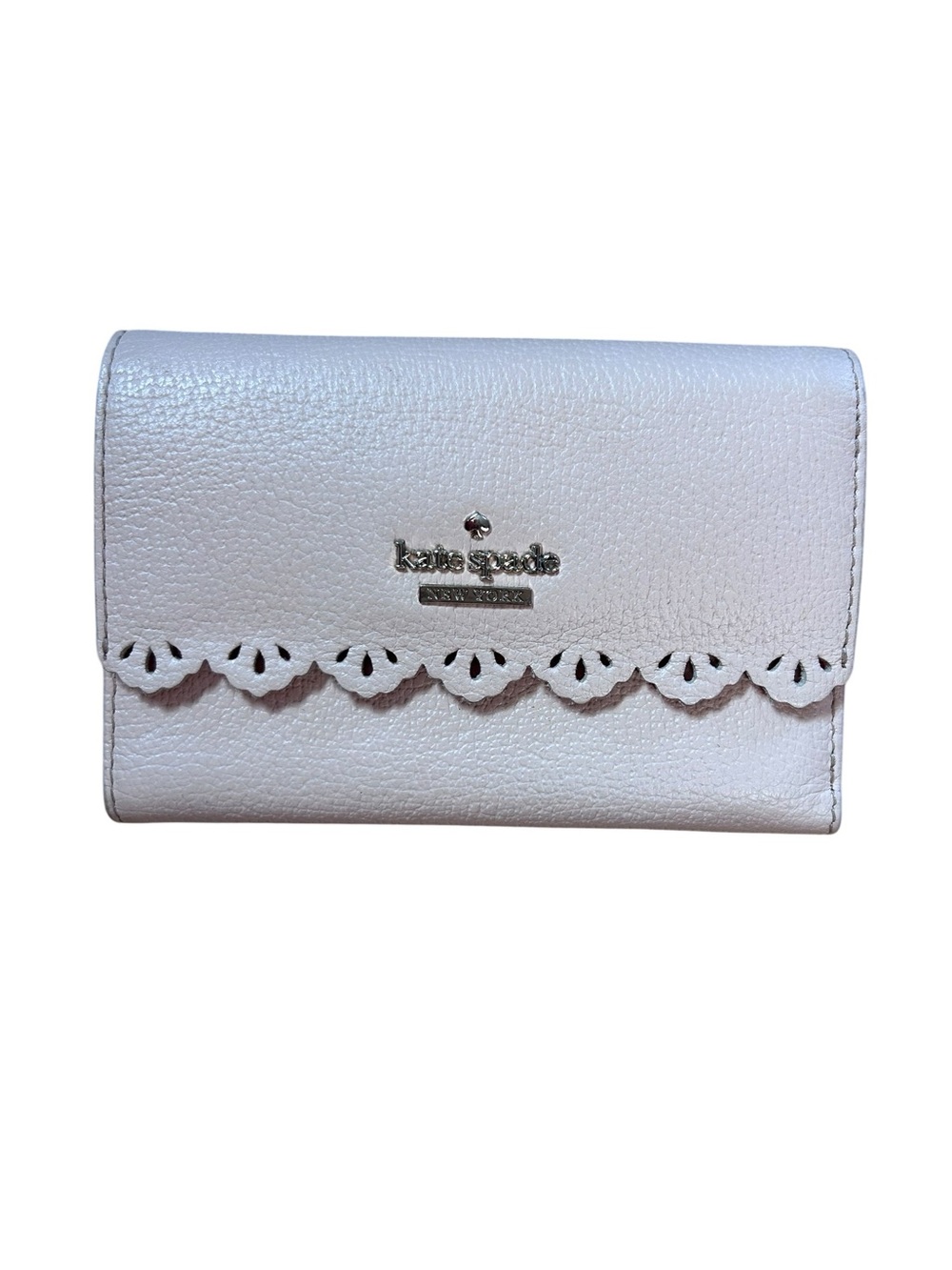 kate spade White Leather Scalloped Trim Wallet